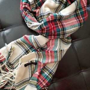 ❗Banana Republic Wool Tartan Plaid Winter Scarf Green Red❗
